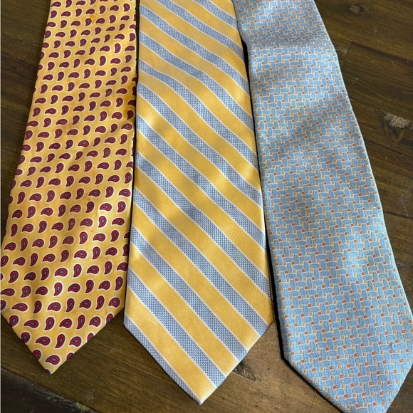 Brooks Brothers Men’s Ties Bundle Paisley Stripe Pattern 3 Pc Yellow Blue Flaw - Picture 2 of 9